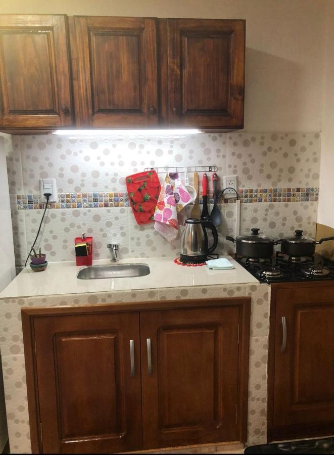 Alojamiento Lili Y Victor Puerto Iguazú Esterno foto